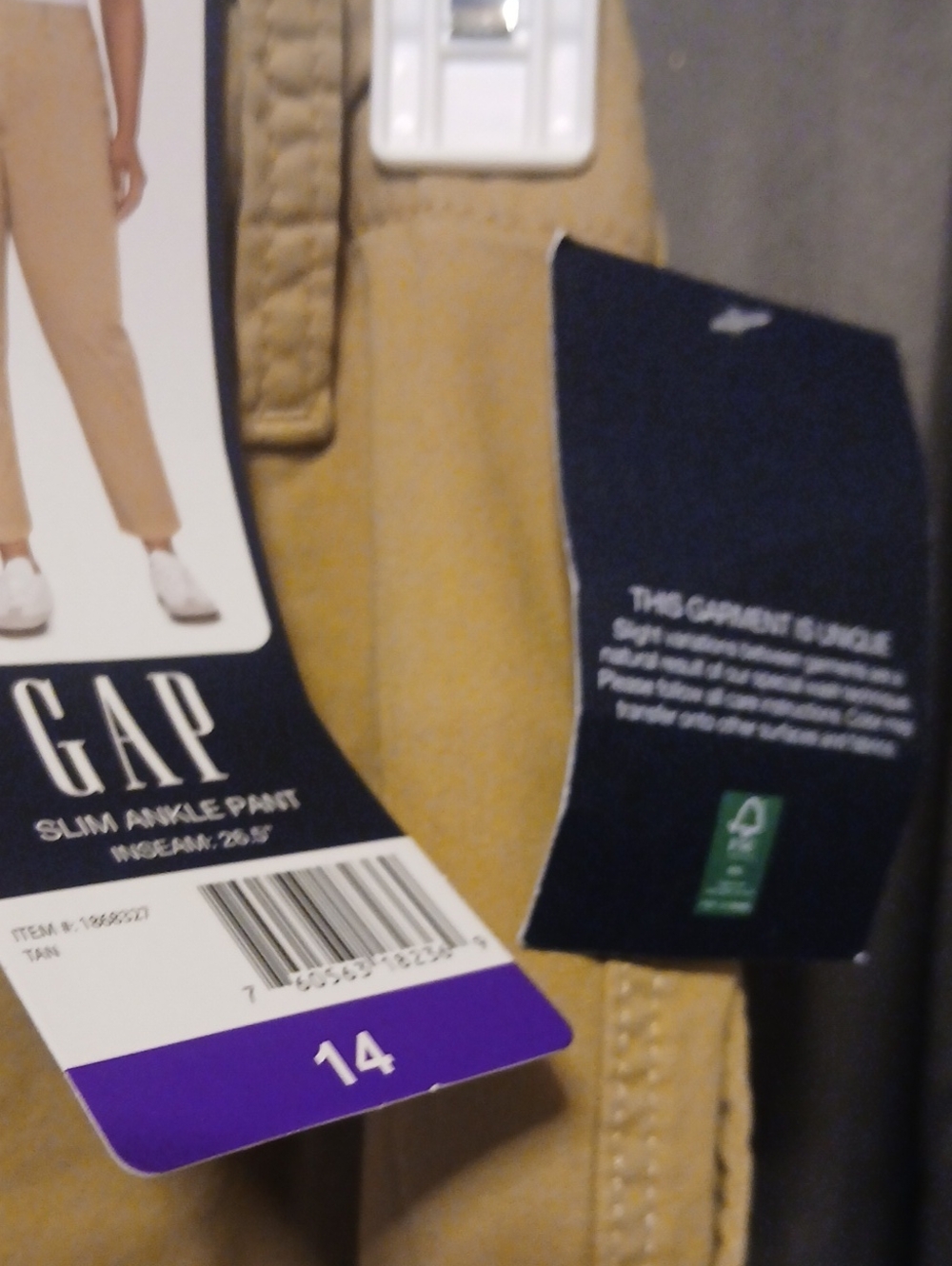 GAP Women's Ankle Crop Chinos - Picture 7 of 7